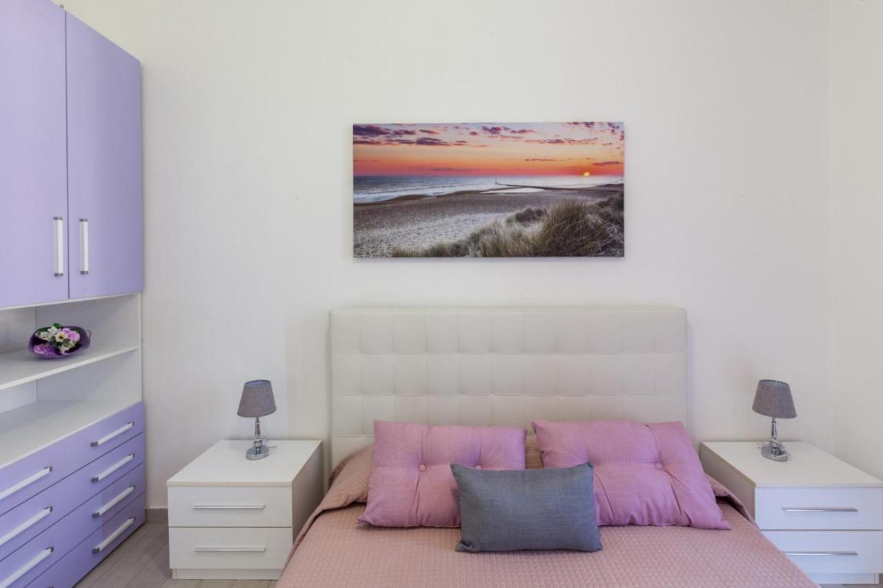 Casa Esada Hotel Follonica Bagian luar foto
